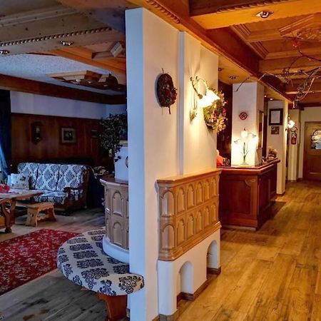 Hotel Rosalpina Rocca Pietore Buitenkant foto